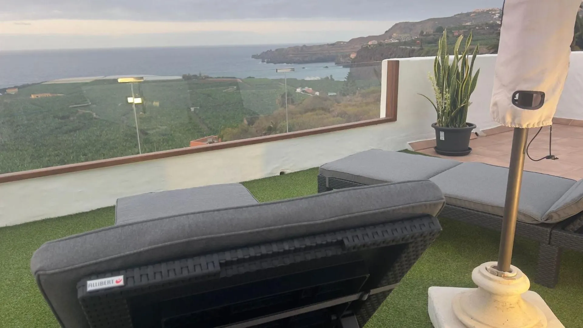 Casa Canaria Acero Garachico  Spanje