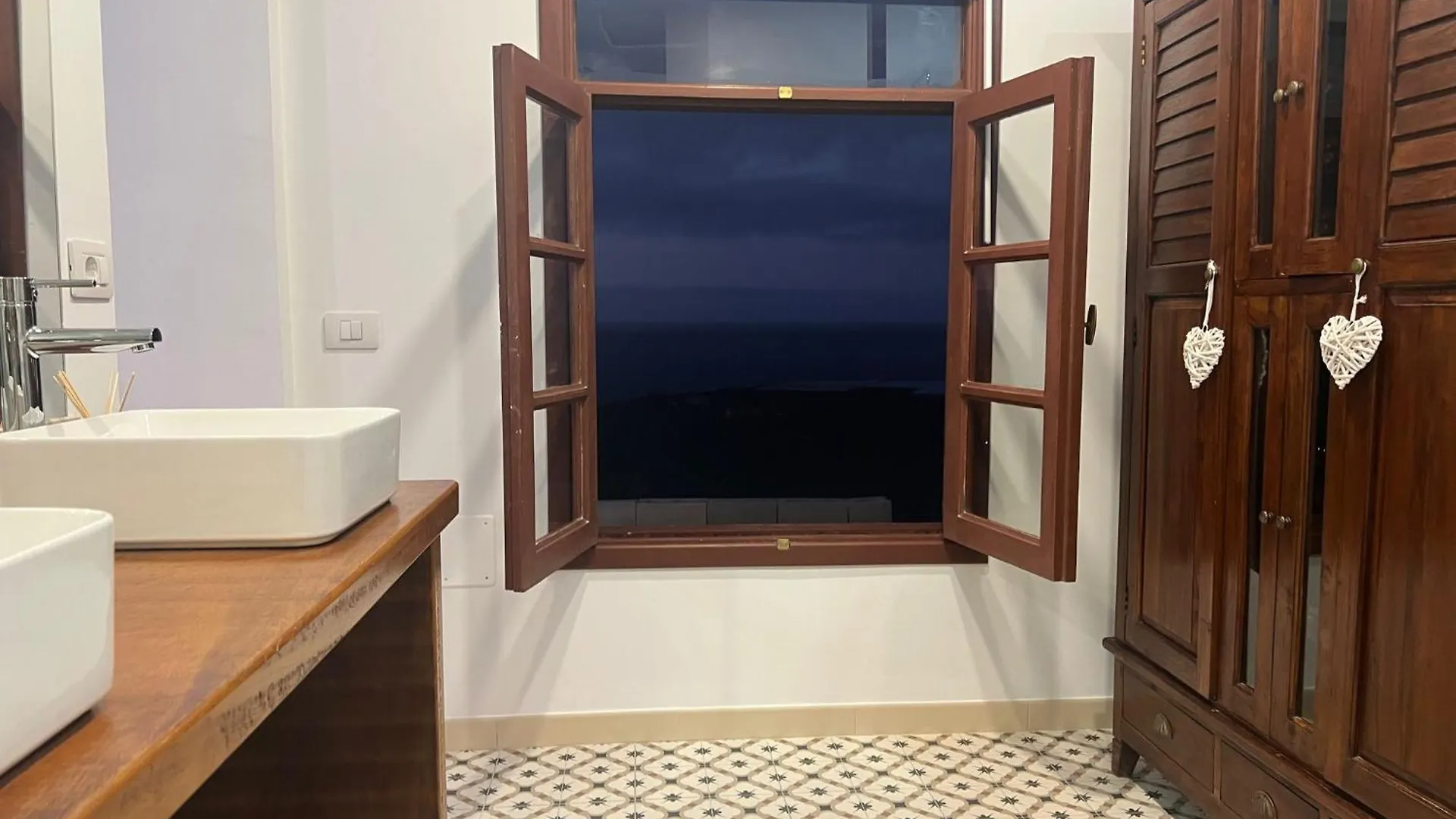 Casa Canaria Acero Garachico  Spanje